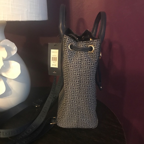 Tommy Hilfiger Navy Backpack Purse NWT - Picture 3 of 7